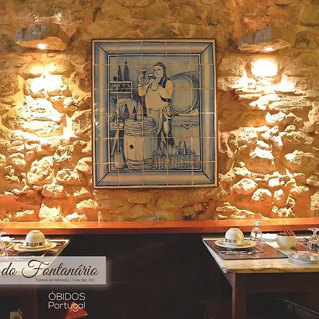 Pensionat Casa Do Fontanario De - Turismo De Habitacao Óbidos